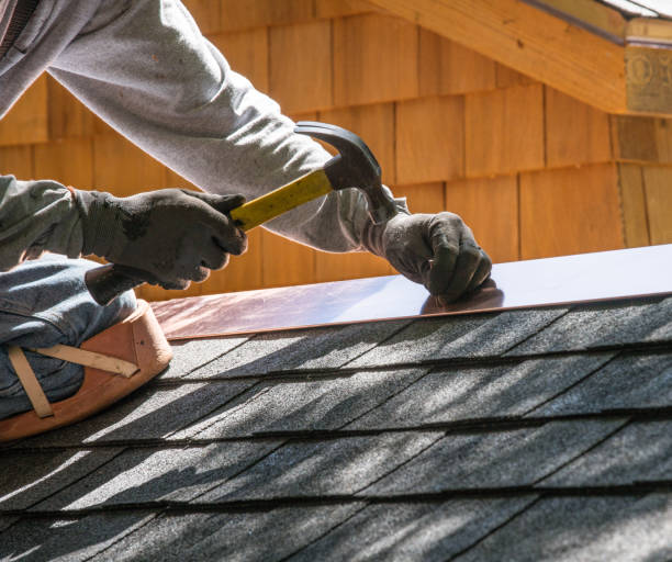 Best Flat Roof Repair Services  in Alburtis, PA